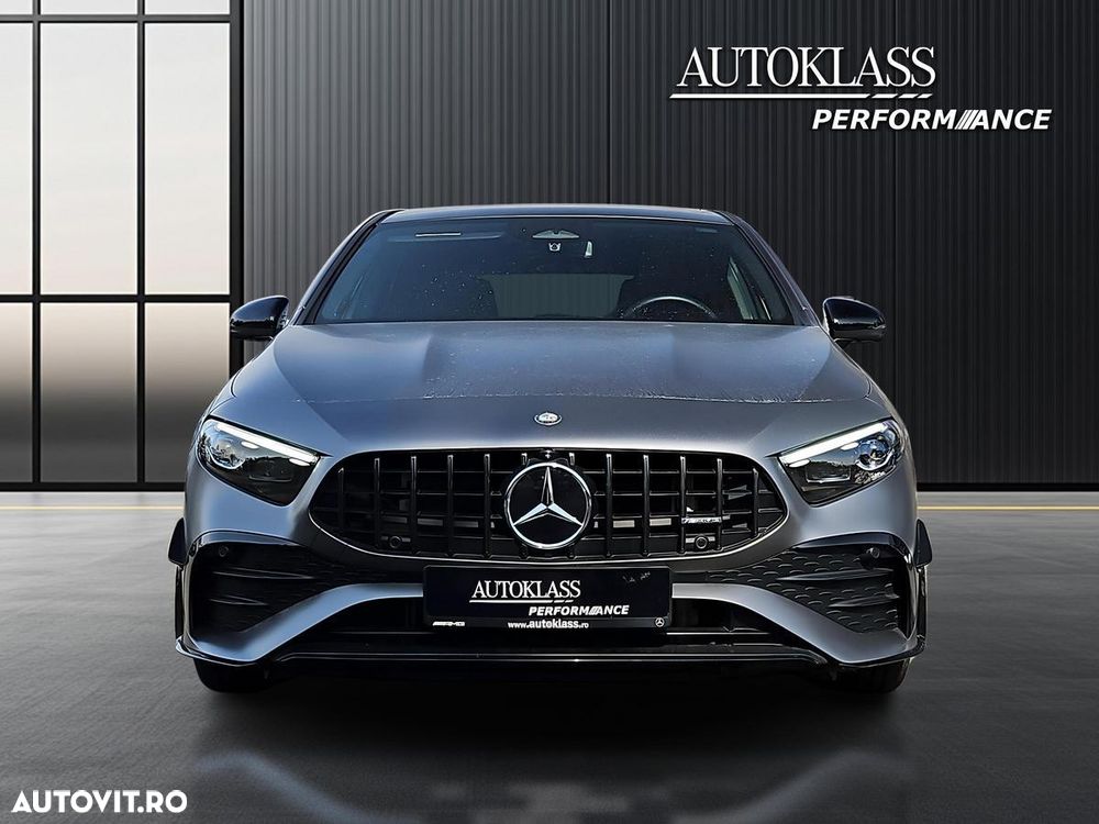 Mercedes-Benz A 35 AMG - 8