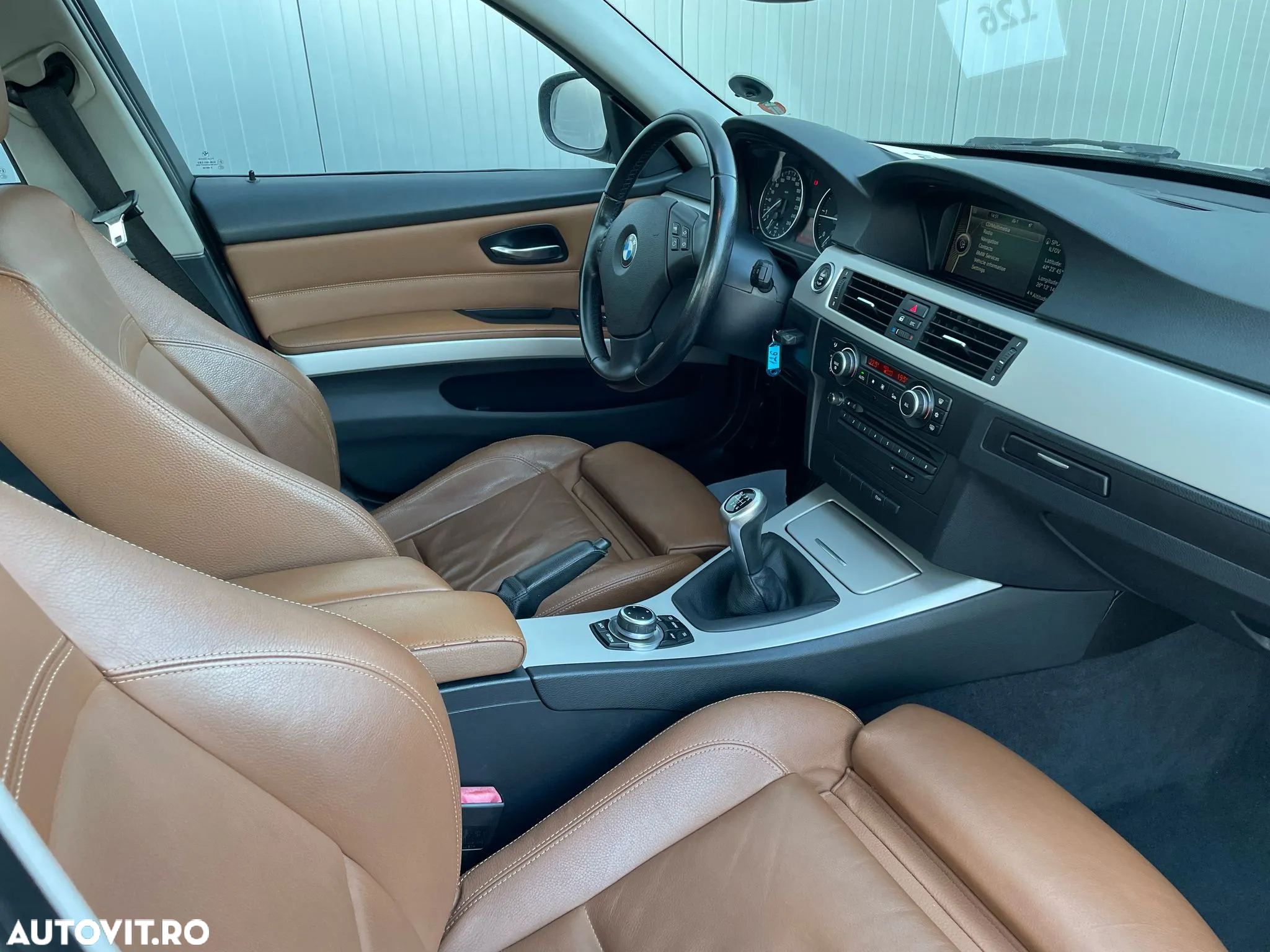 BMW Seria 3 318d DPF Edition Exclusive - 8