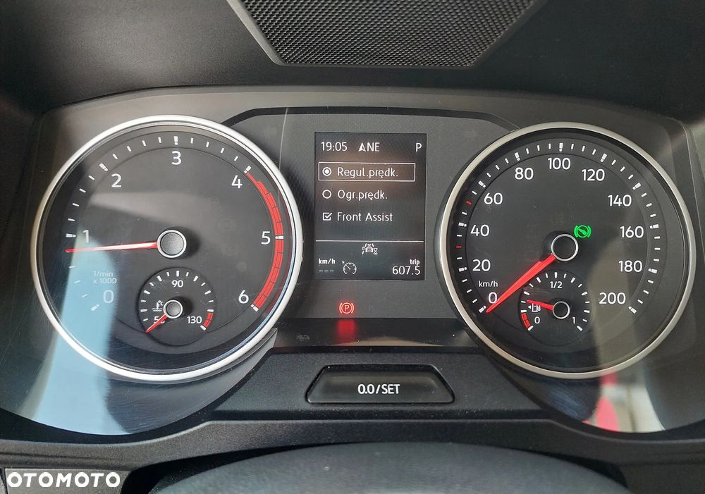 Volkswagen Crafter - 25