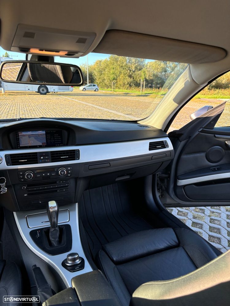 BMW 320 d Coupe Auto - 13