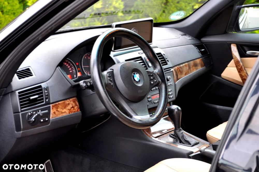 BMW X3 3.0sd - 24