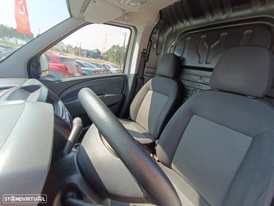 Fiat Doblo Combi 1.3 Multijet - 8