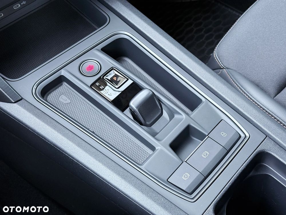 Cupra Formentor 1.5 TSI DSG - 25