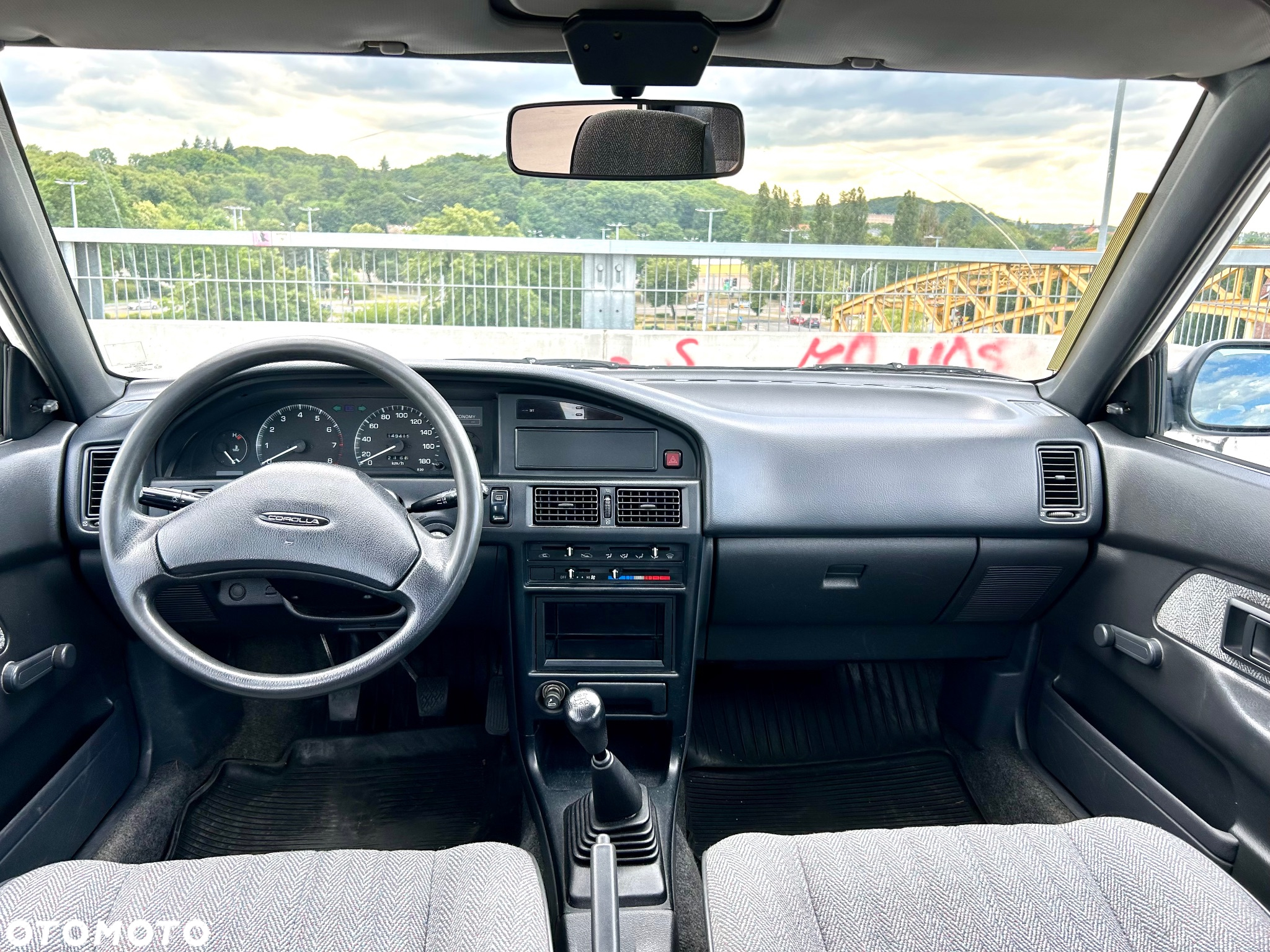 Toyota Corolla 1.3 XL - 10