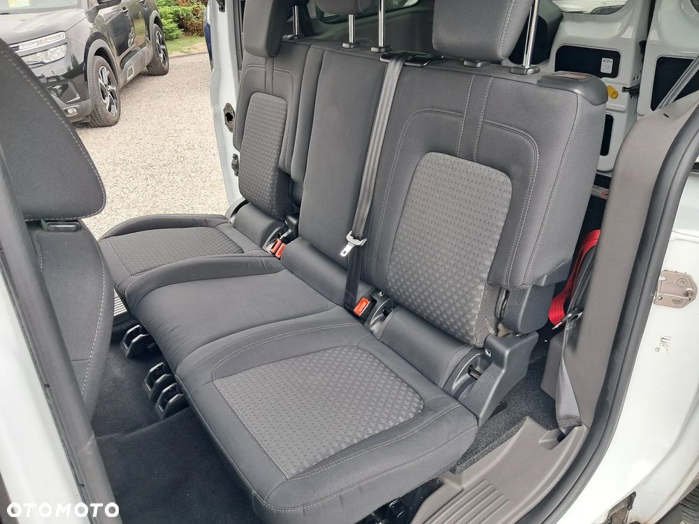 Ford Transit Connect 1.5 TDCi Titanium - 31