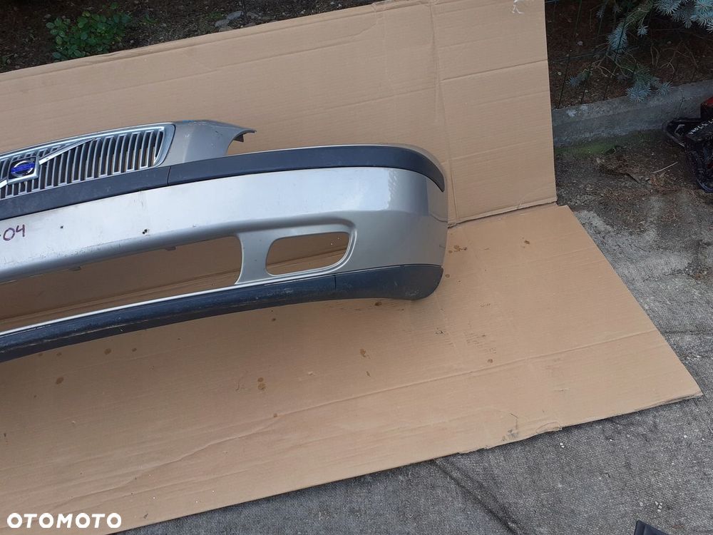 Zderzak przód Volvo V70 00-04r. 09484239/443 - 6