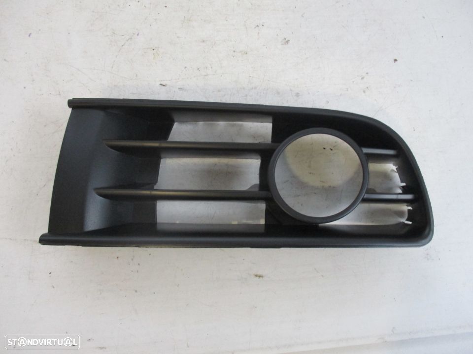Grelha Para Choques VW Volkswagen Polo com furo farol Nevoeiro 2002 a 2005 - 1