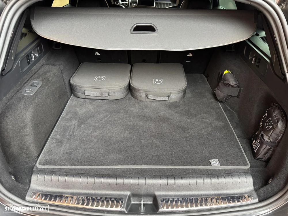 Mercedes-Benz C 300 de AMG Line - 21
