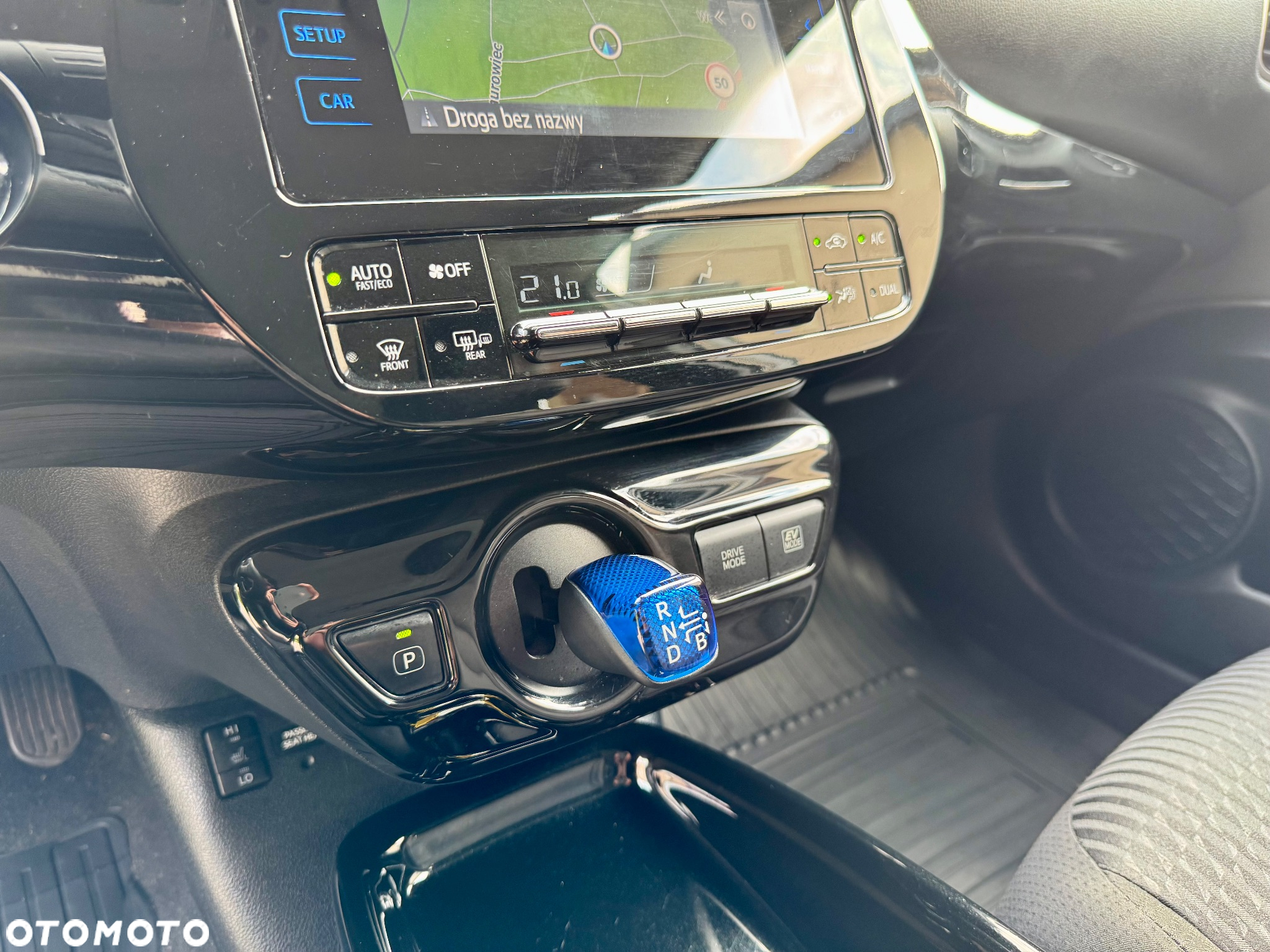 Toyota Prius 1.8 Hybrid Executive - 27