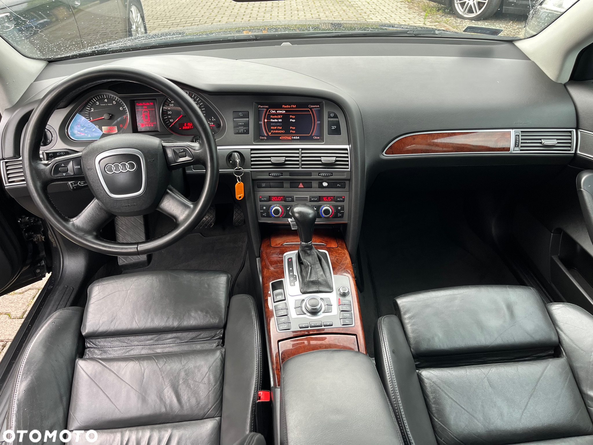 Audi A6 2.4 Multitronic - 11