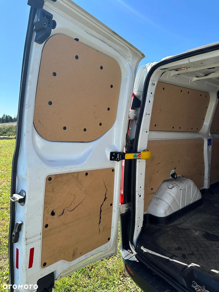 Ford Transit Custom - 11