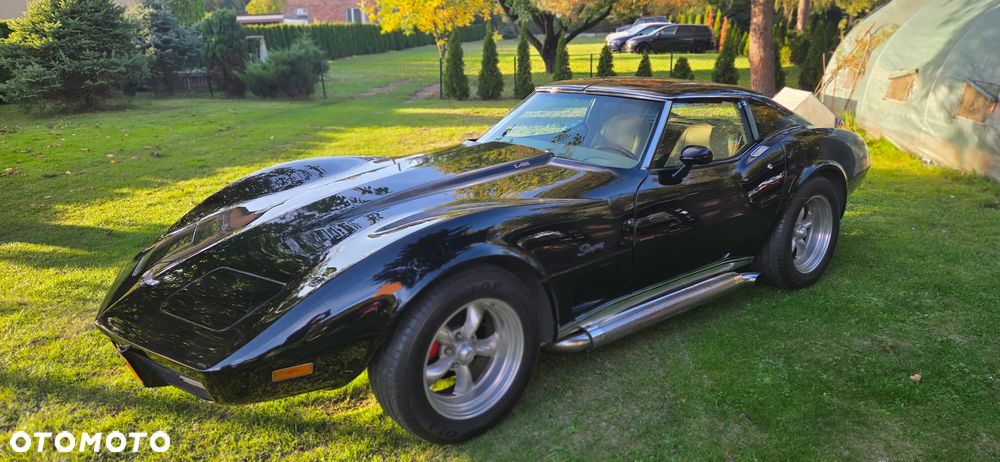 Chevrolet Corvette - 3