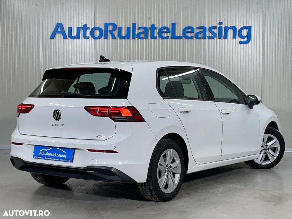 Volkswagen Golf 1.5 eTSI ACT DSG MHEV Life - 3