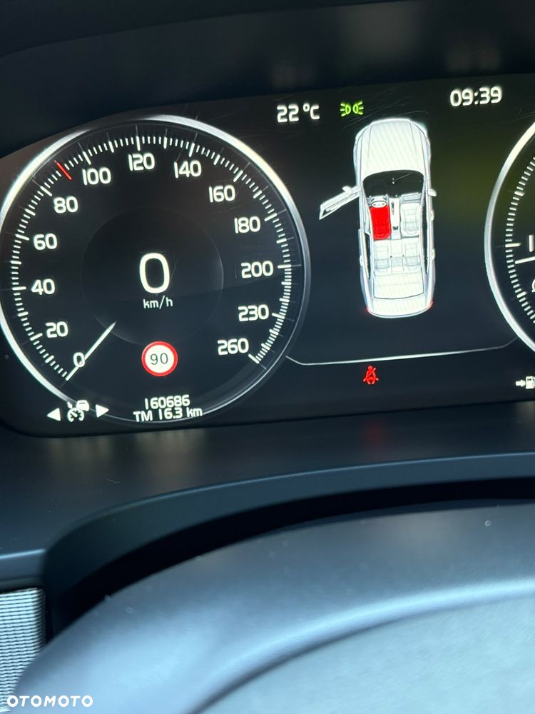 Volvo S90 D5 AWD R-Design - 10