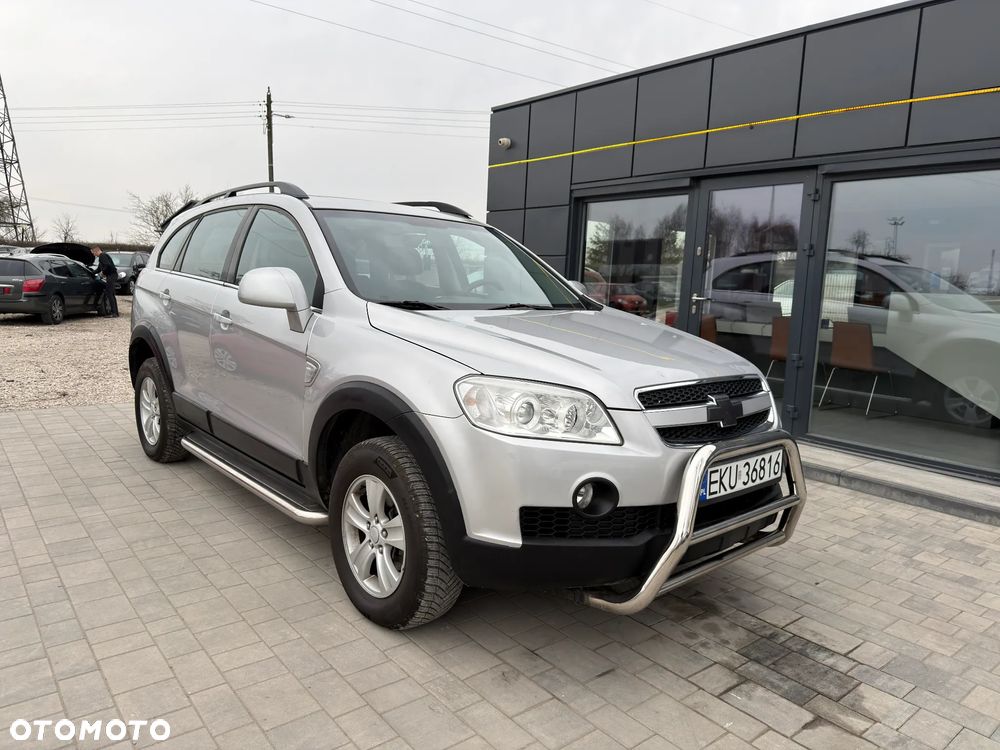 Chevrolet Captiva 2.4 2WD 7 Sitzer LS - 1