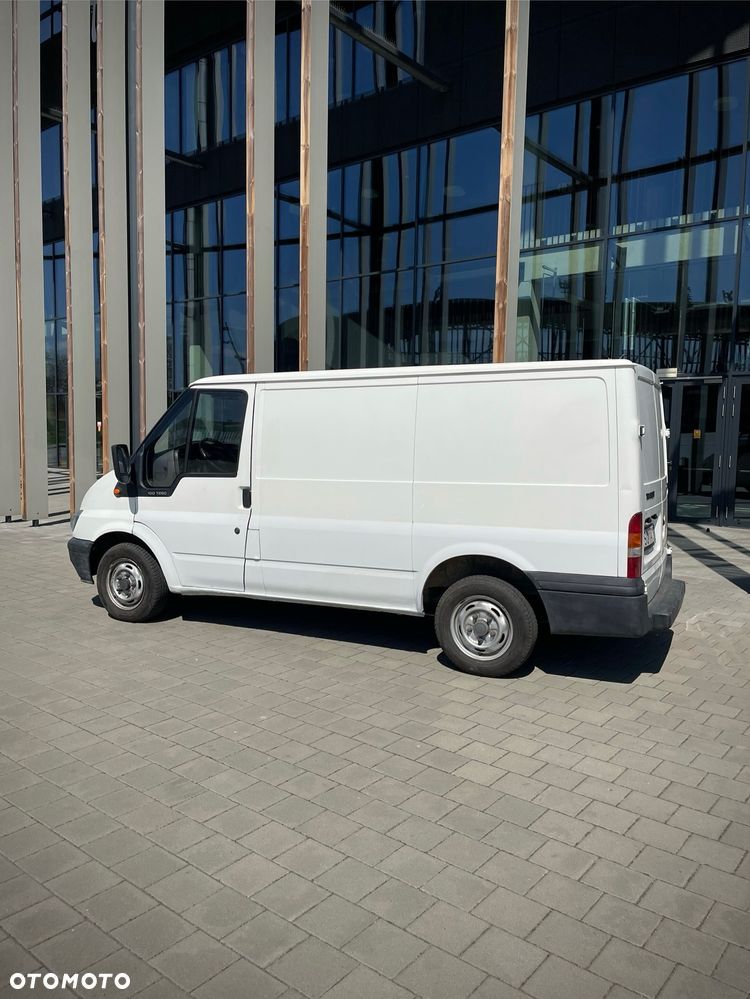 Ford Transit - 3