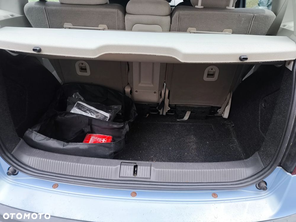 Fiat Idea 1.4 16V Active - 9