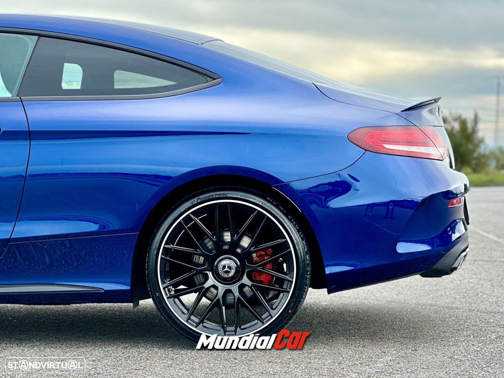 Mercedes-Benz C 300 d AMG Line - 24