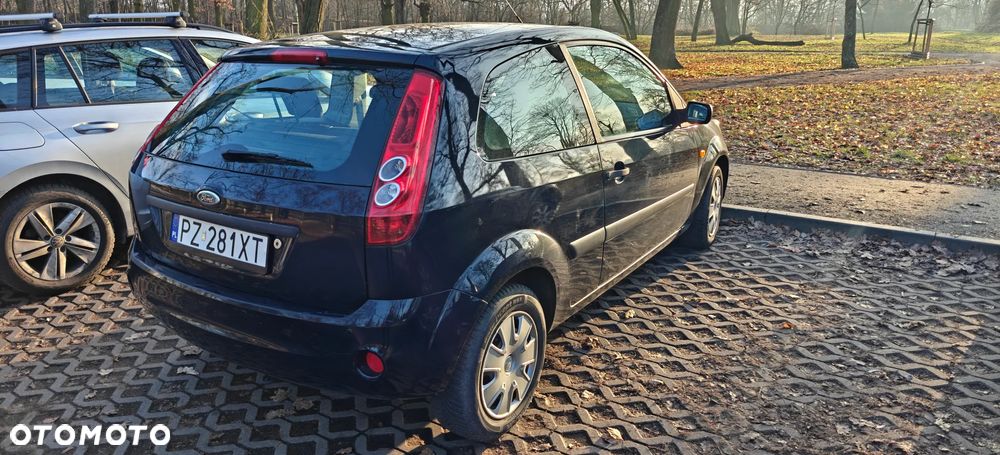 Ford Fiesta - 4