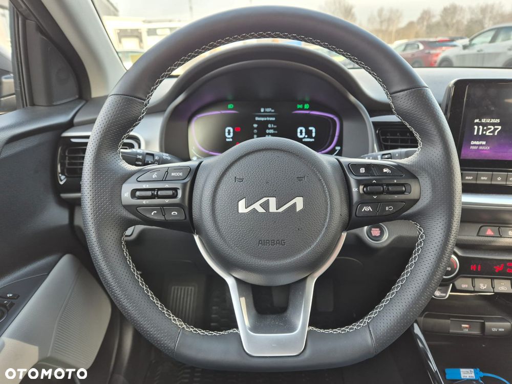 Kia Stonic 1.2 L - 12