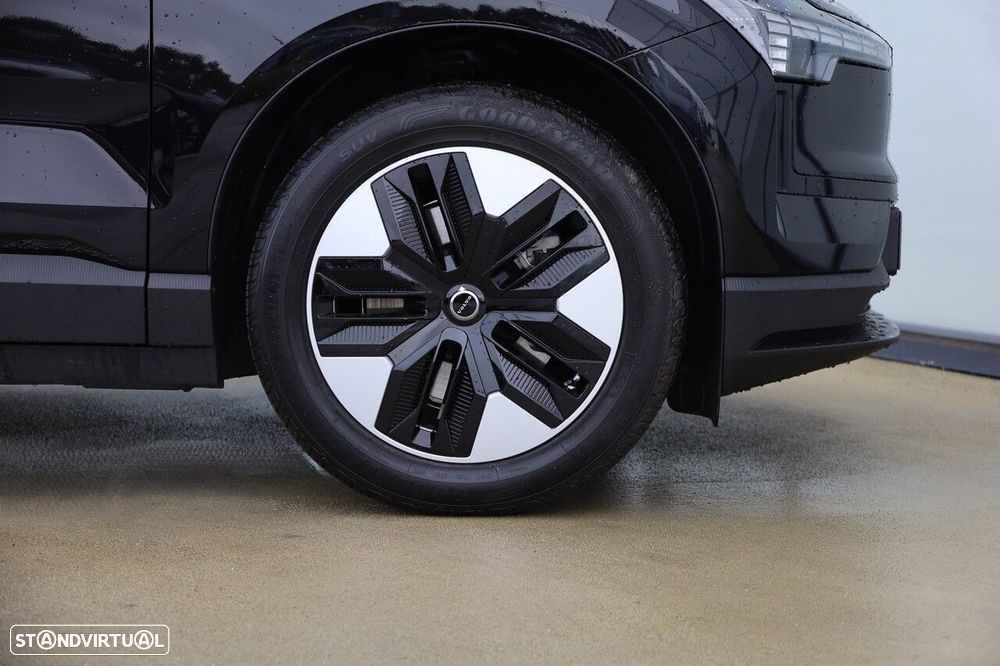 Volvo EX30 51 kWh Single Motor Plus - 7