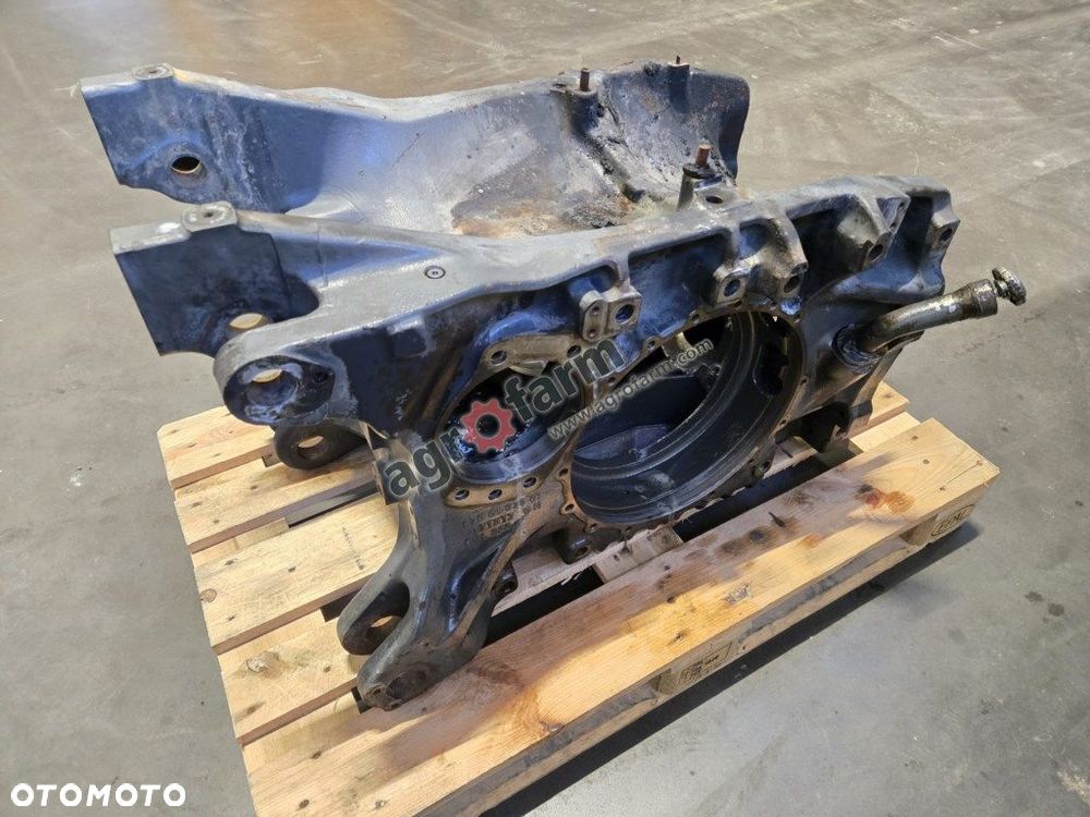 Obudowa przedniego mostu, Fendt  939 936 922 924 - 1