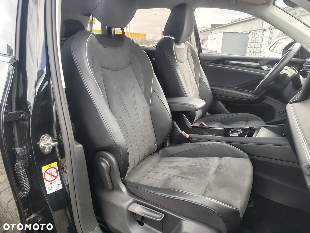 Volkswagen Tiguan - 11