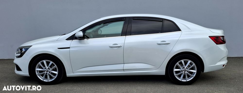 Renault Megane Blue dCi 116 EDC Intens - 4