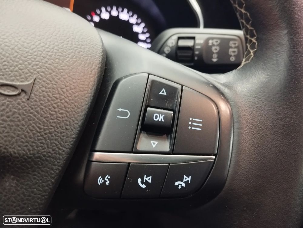 Ford Focus SW 1.0 EcoBoost Vignale - 25