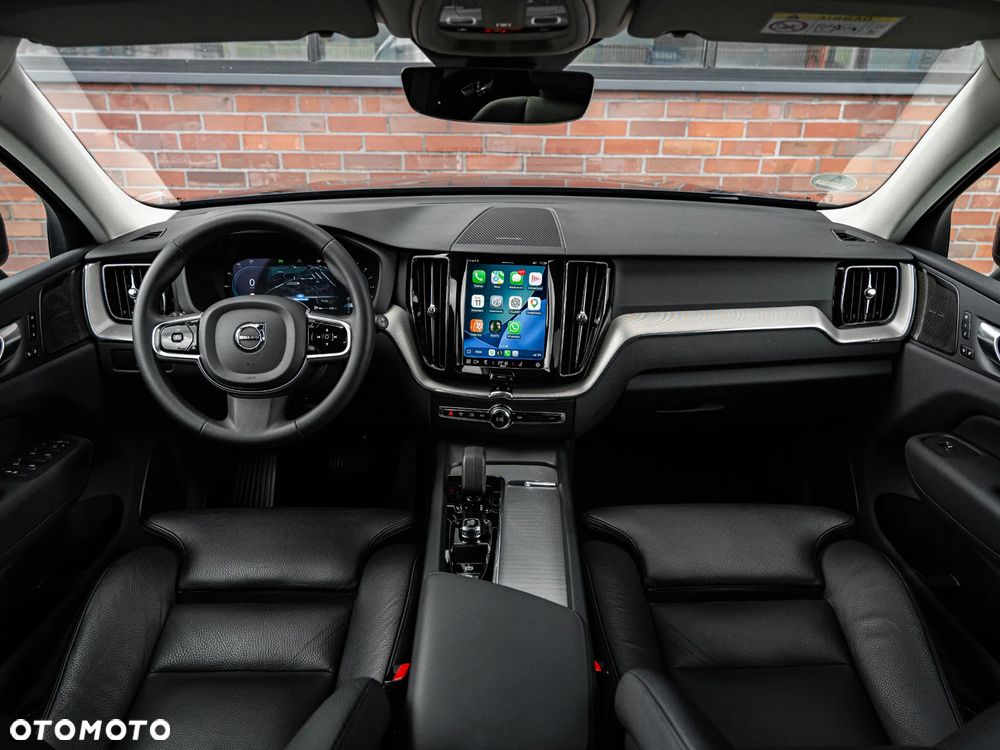 Volvo XC 60 B4 B Plus Dark - 6