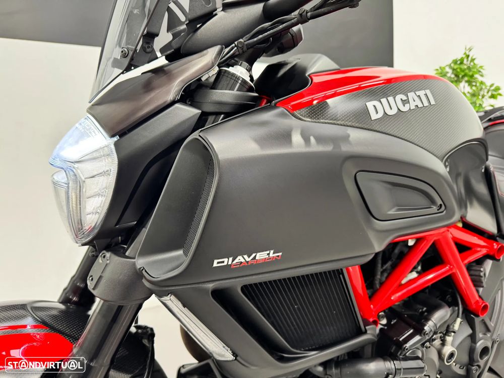Ducati Diavel Carbon - 3