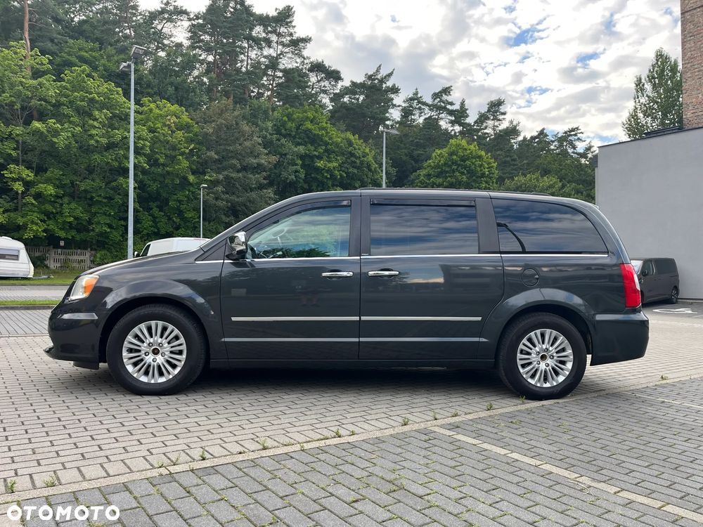 Lancia Voyager - 5