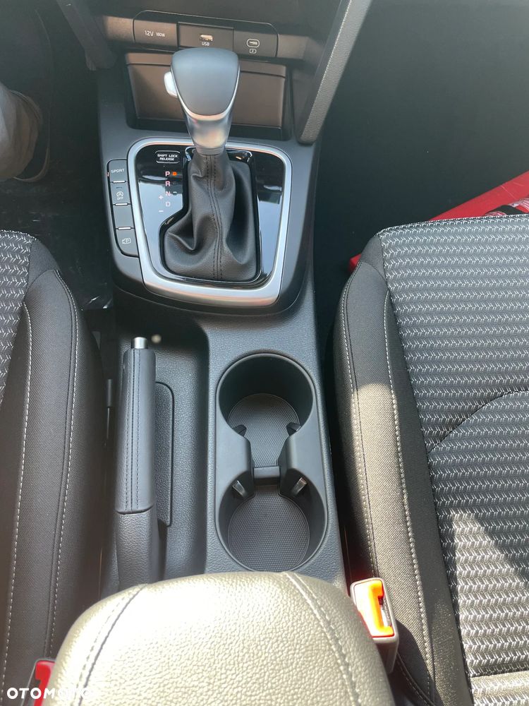 Kia XCeed 1.6 T-GDI M DCT - 10