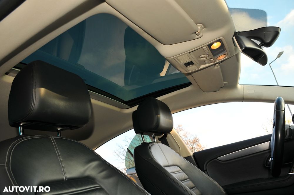 Volkswagen Passat CC 2.0 TDI BlueMotion Technology DSG - 13