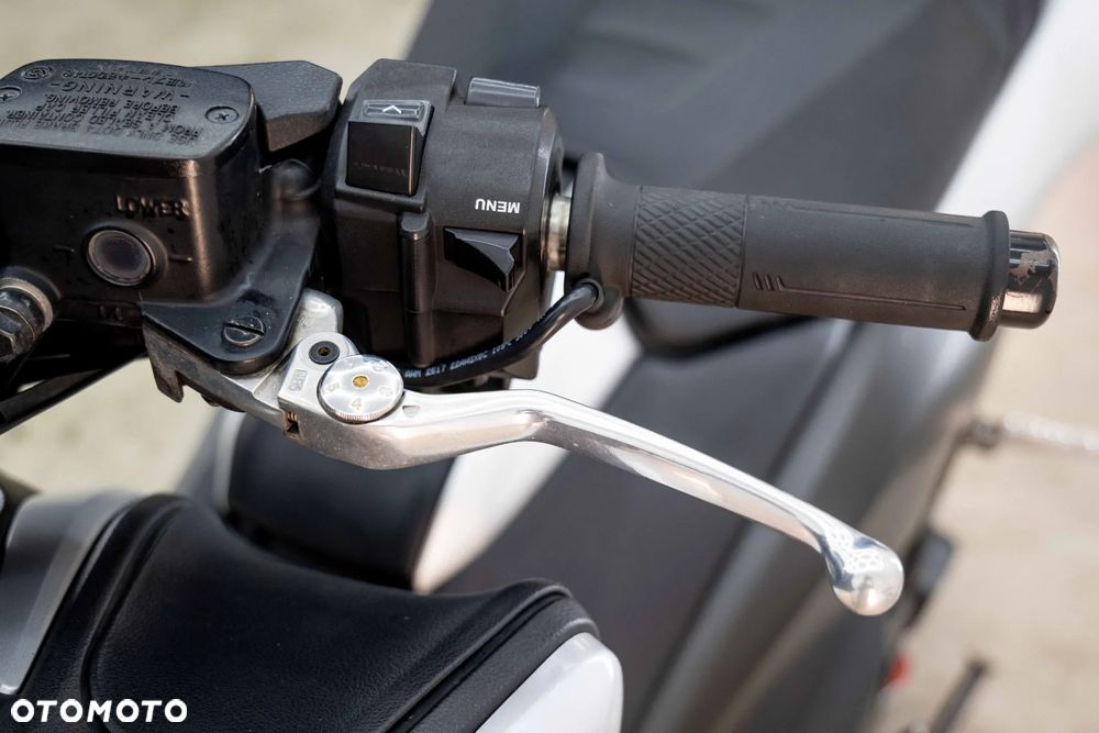 Yamaha Tmax - 30