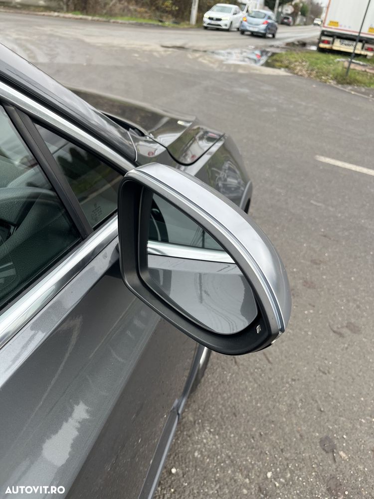 Volkswagen Passat Alltrack 2.0 TDI SCR 4Motion DSG (BMT) - 29