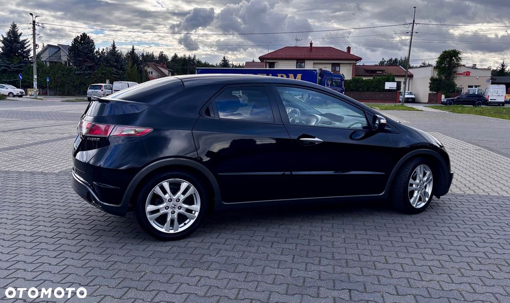 Honda Civic 1.8i-VTEC Sport - 5