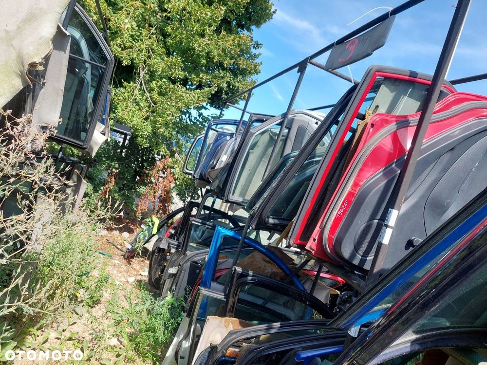 DRZWI KOMPLETNE PRAWY TYŁ AUDI A8 D2 LZ6H ZAMEK DRZWI PRAWY TYŁ PODNOŚNIK - 11