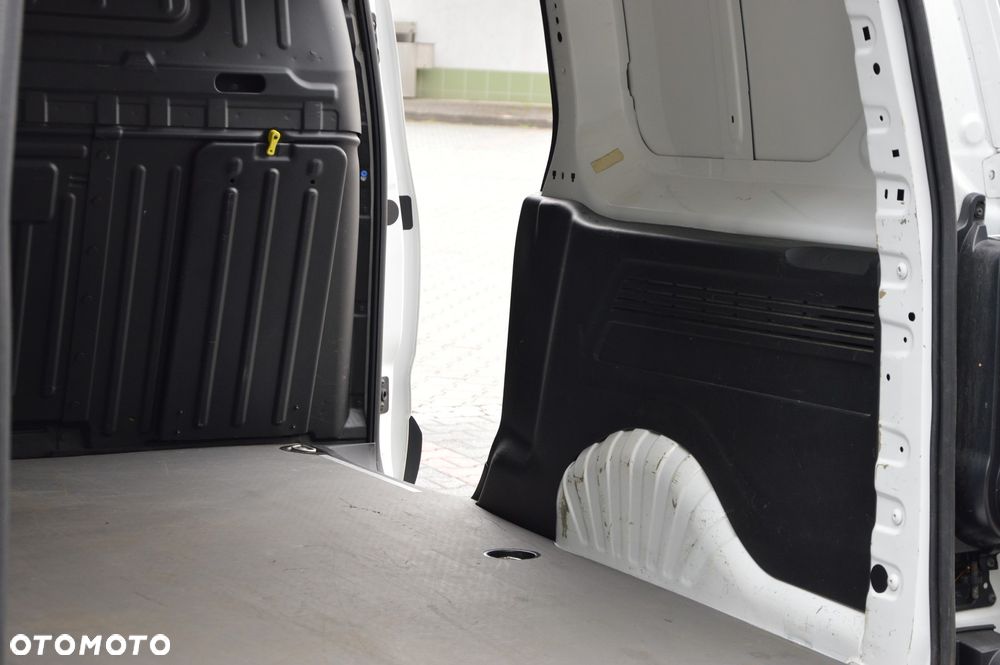 Toyota PROACE CITY LONG XL - 19