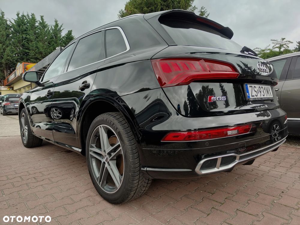 Audi SQ5 - 10