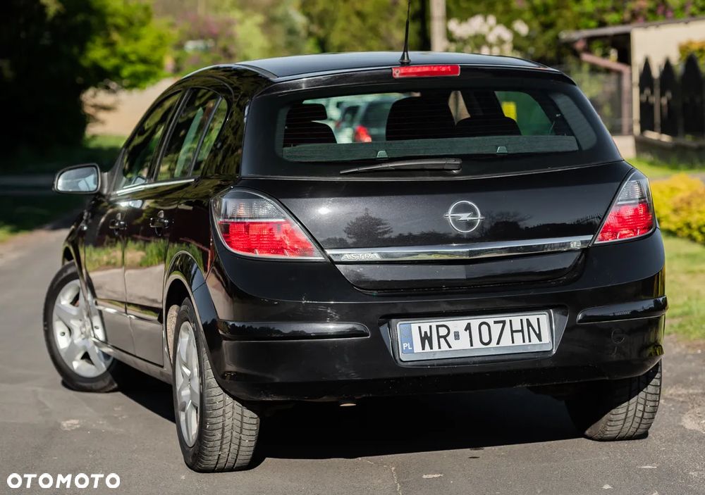 Opel Astra 1.6 Enjoy - 14