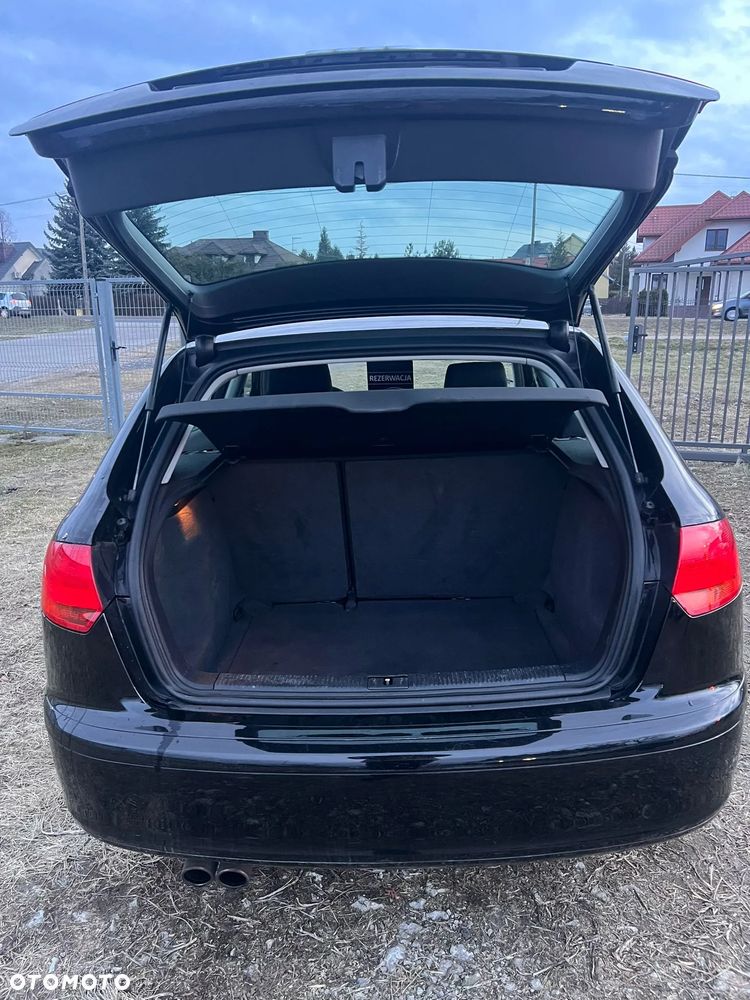 Audi A3 Sportback 2.0 TDI DPF Ambition - 11