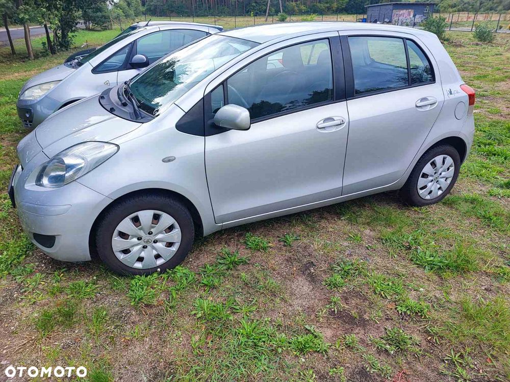Toyota Yaris 1.33 Sol - 2