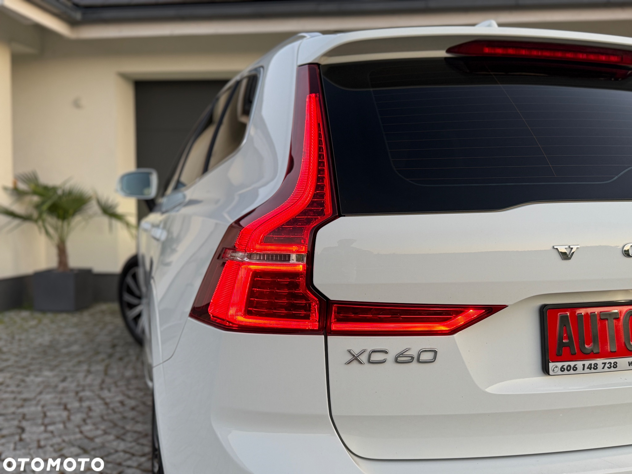 Volvo XC 60 D4 Inscription - 12