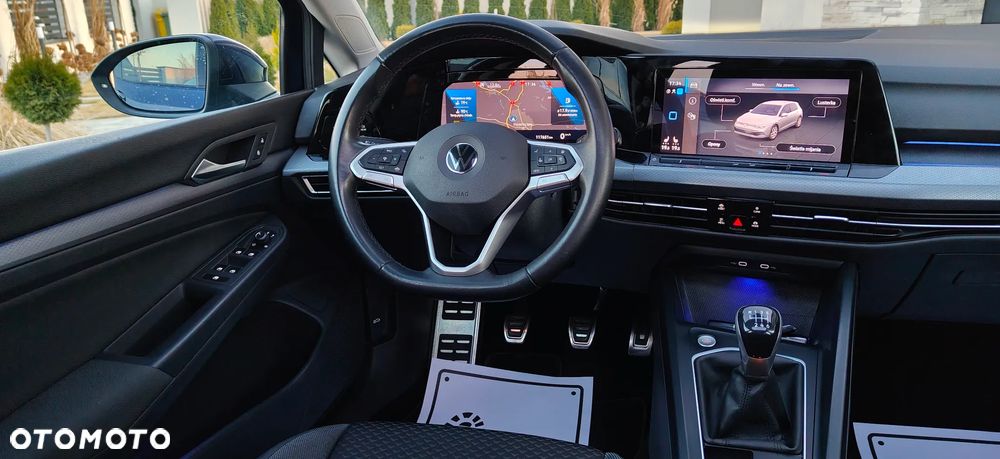 Volkswagen Golf - 17