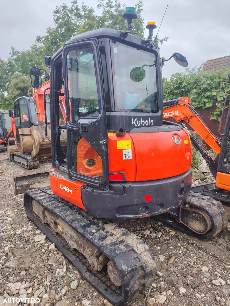 Kubota U48 - 17