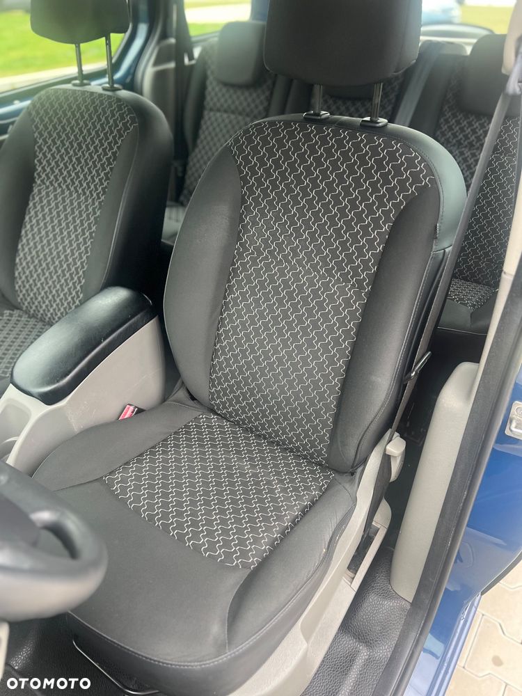 Renault Kangoo 1.6 16V 105 Authentique - 22