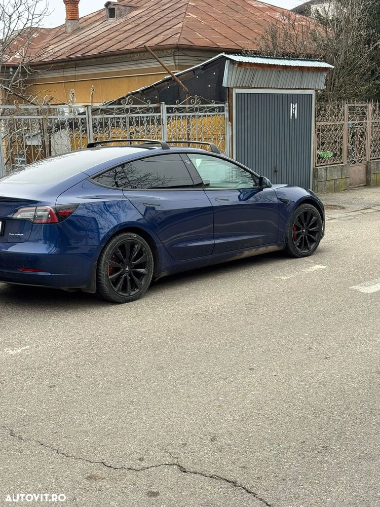 Tesla Model 3 - 2