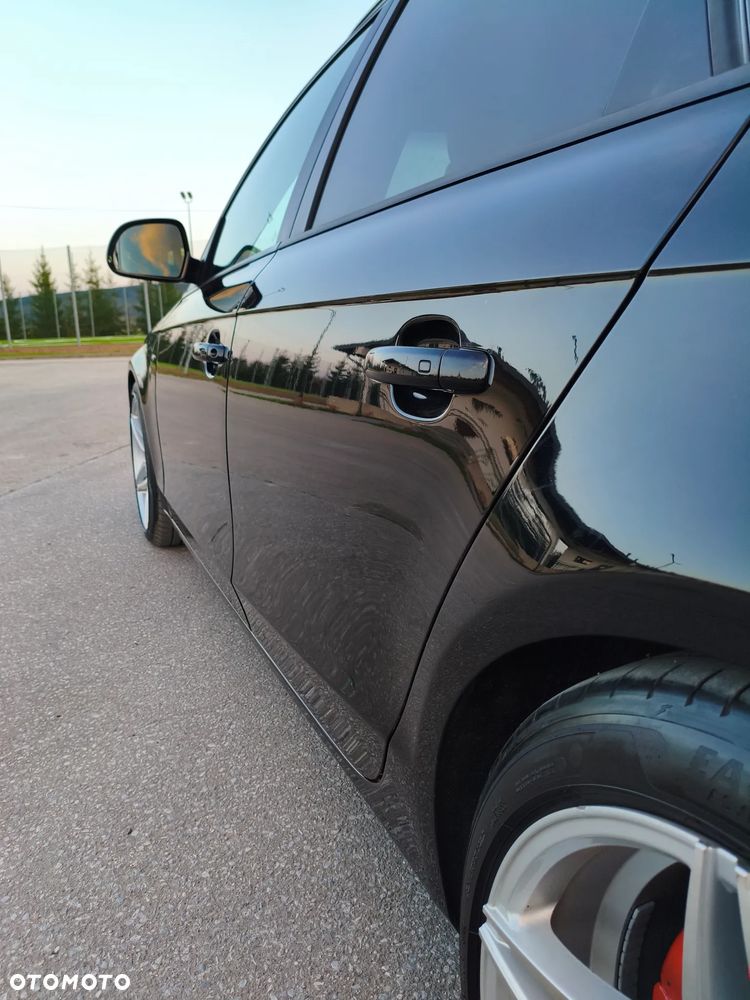 Audi A4 Avant 2.0 TDI DPF S line Sportpaket (plus) - 7