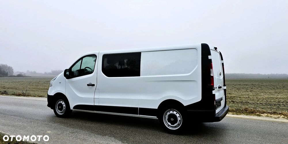 Renault Trafic - 12